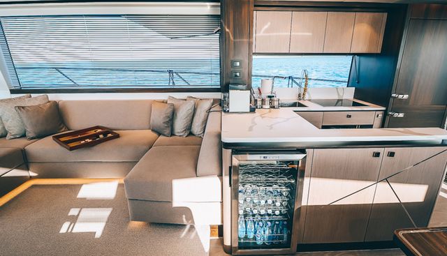 TRAMONTO yacht for sale 22