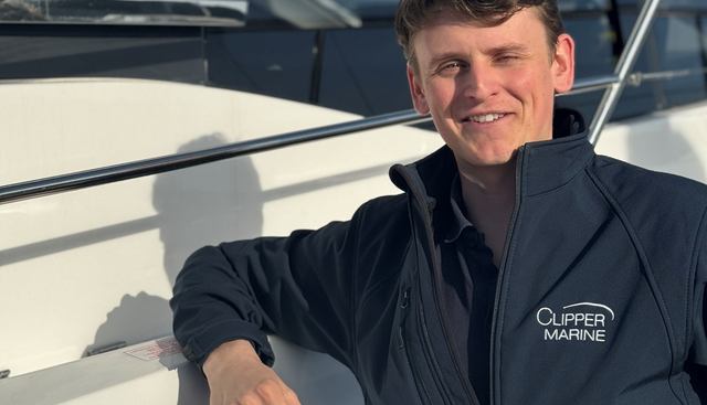 Sea Spray yacht for sale 29