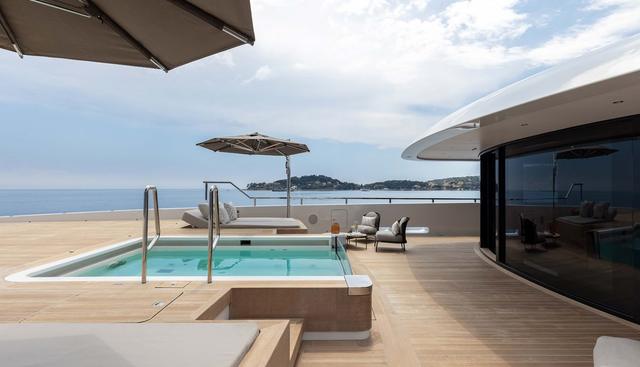 Lemon Tree yacht for sale 24