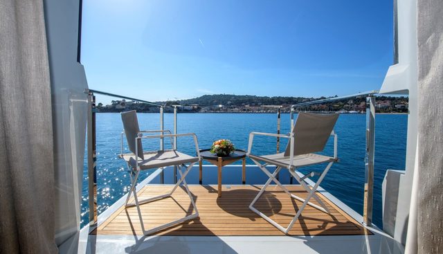 EBYSHINE yacht for sale 12