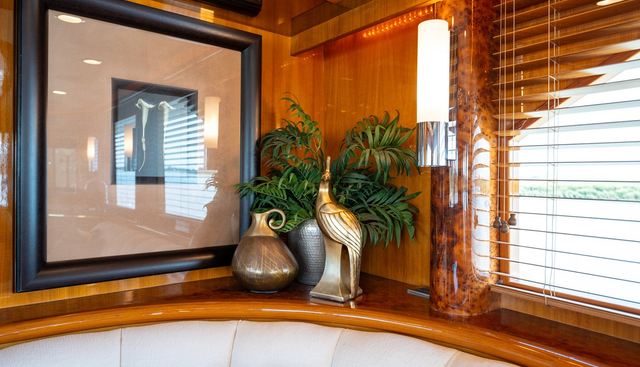 MEMORY BANK yacht for sale 42