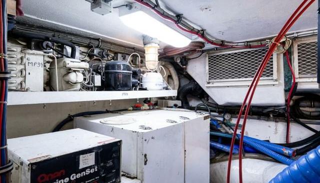 ENCHANTRESS yacht for sale 74