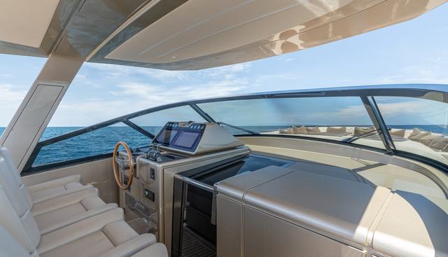 SPIN yacht for sale 22