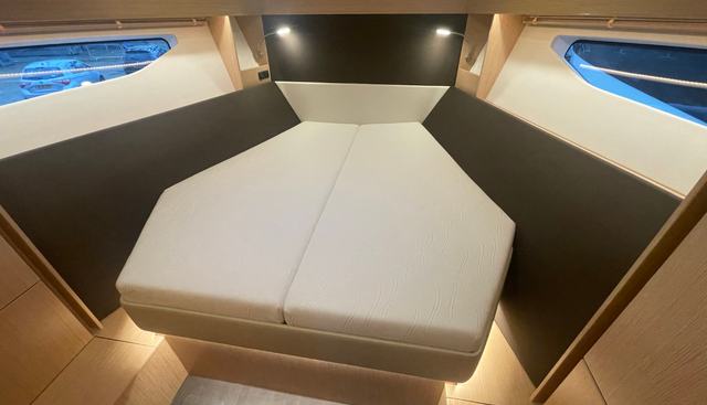SR38HT #099 yacht for sale 18