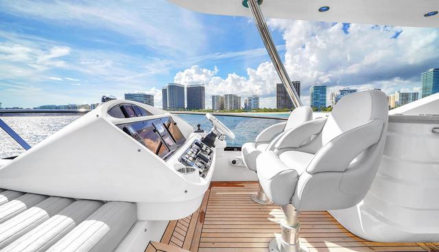 M4 yacht for sale 15