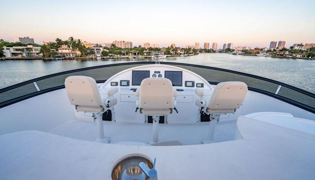 TRUE NORTH yacht for sale 44