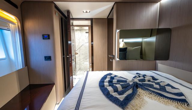 CAPTAIN MORGAN II yacht for sale 113