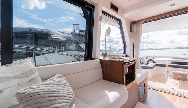 ALLOUISE yacht for sale 23