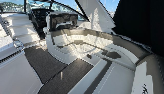 Sea Fin yacht for sale 10