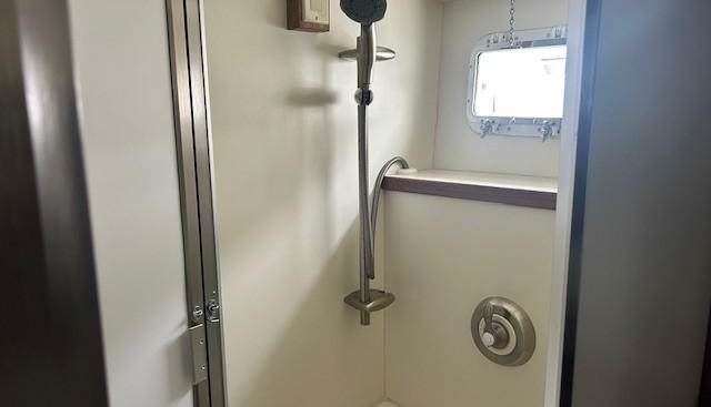 Day Light yacht for sale 32