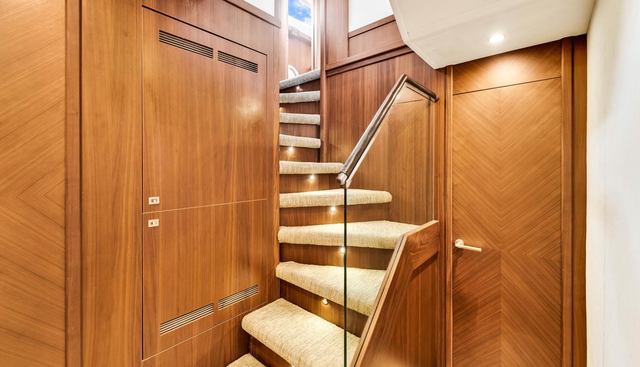 Princess Y85 yacht for sale 20