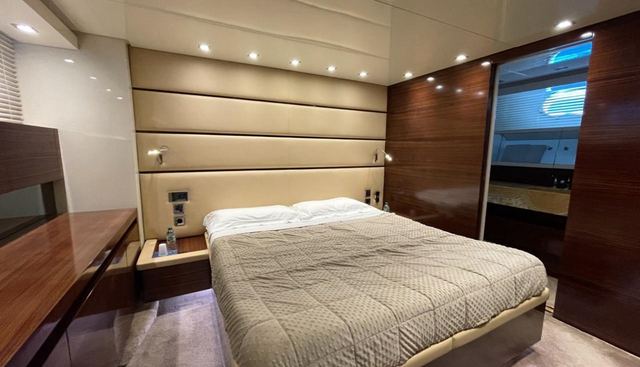 KAVALIER yacht for sale 7