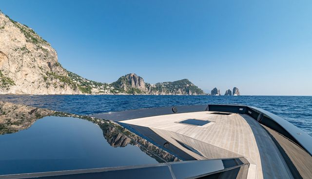 M yacht for sale 10