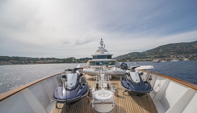 Koru yacht for sale 77