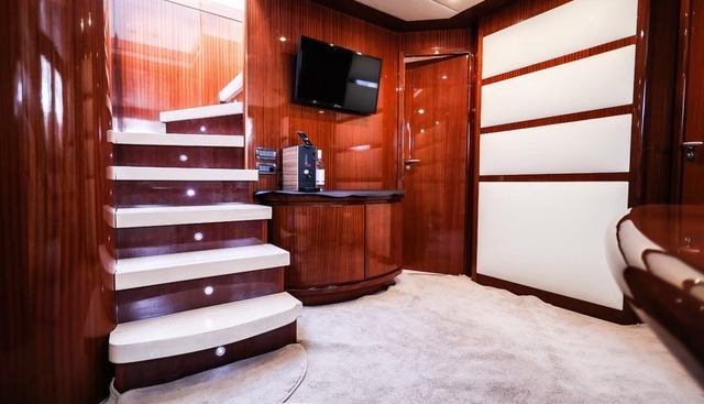 Eacos yacht for sale 9