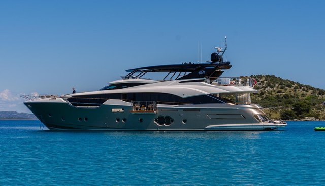 VIVALDI yacht for sale 4