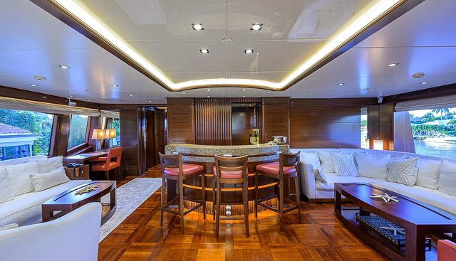 SEASCAPE V yacht for sale 70