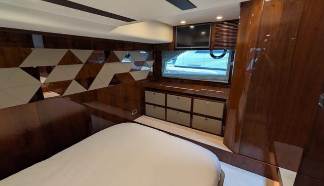 Tender Garage & Hi/Lo Swimplatform yacht for sale 54