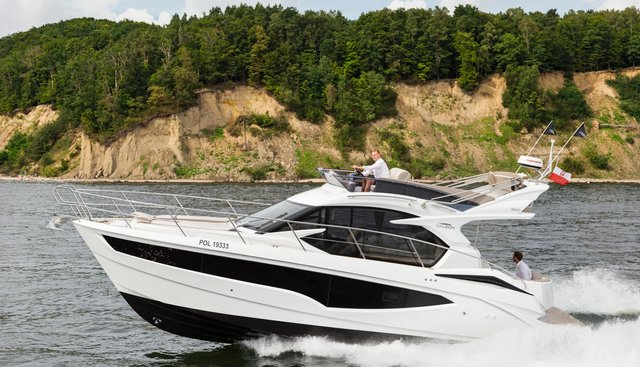 360FLY-052 yacht for sale 10
