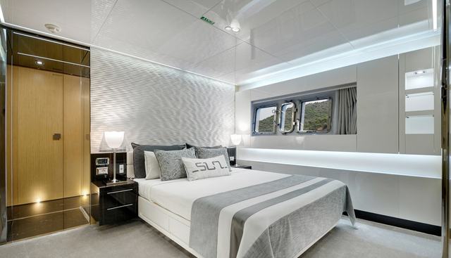 Sun yacht for sale 35