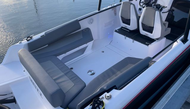 MOZZ yacht for sale 10