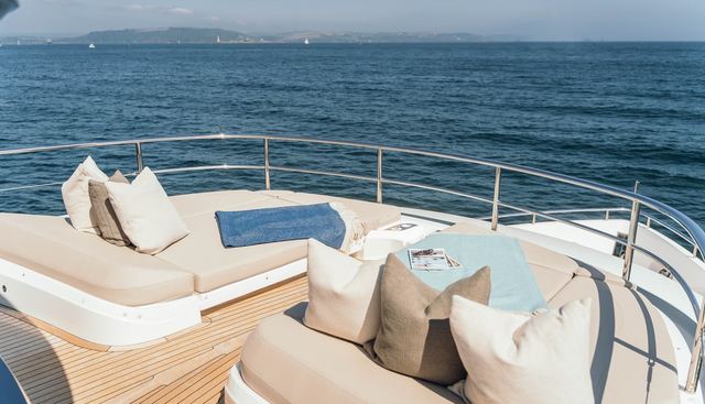 CHASE yacht for sale 32