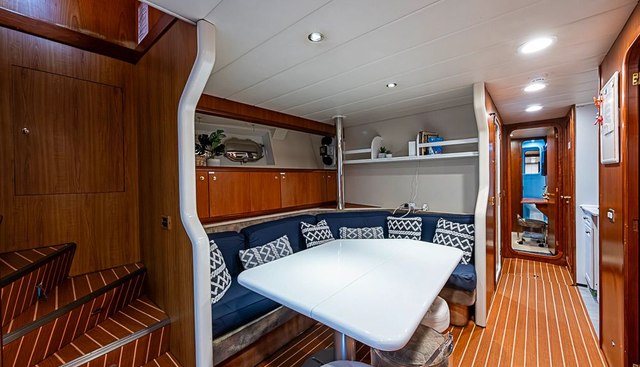 SHALIMAR yacht for sale 57