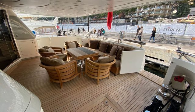 KAVALIER yacht for sale 4