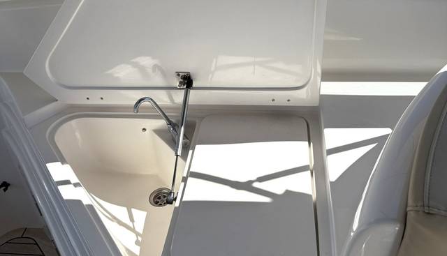 AS40 yacht for sale 13