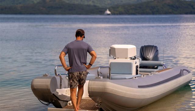 DREAM yacht for sale 35