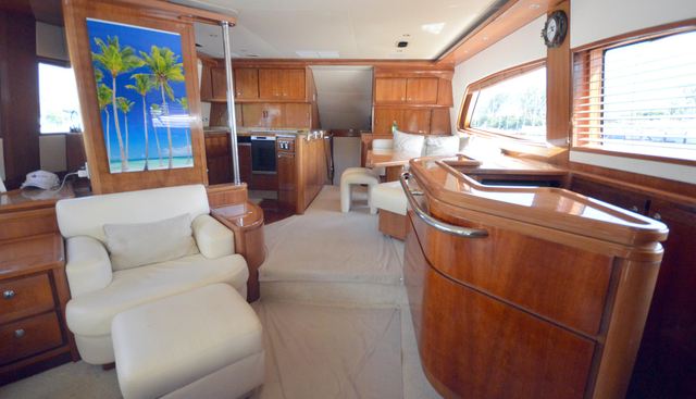 Gabby Millan 2 yacht for sale 30