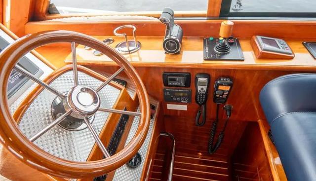 Sapphire II yacht for sale 25