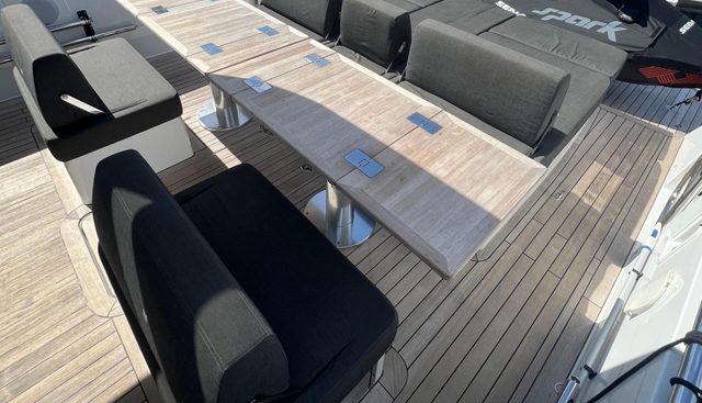 DAYDREAMZ yacht for sale 9