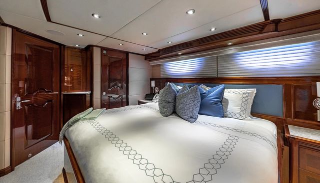 KASHMIR yacht for sale 72
