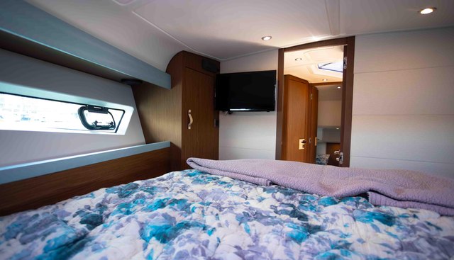Ocean Eyes yacht for sale 20