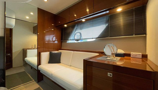 noname yacht for sale 43