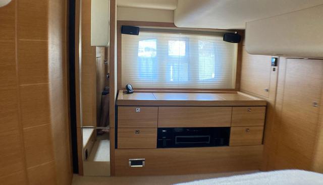 noname yacht for sale 24