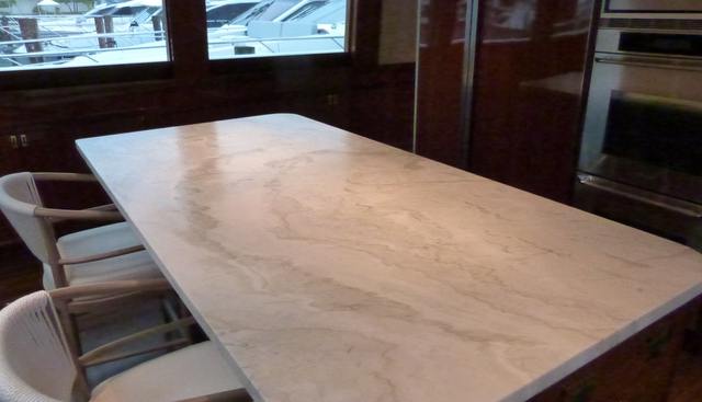 REMY ROO yacht for sale 18