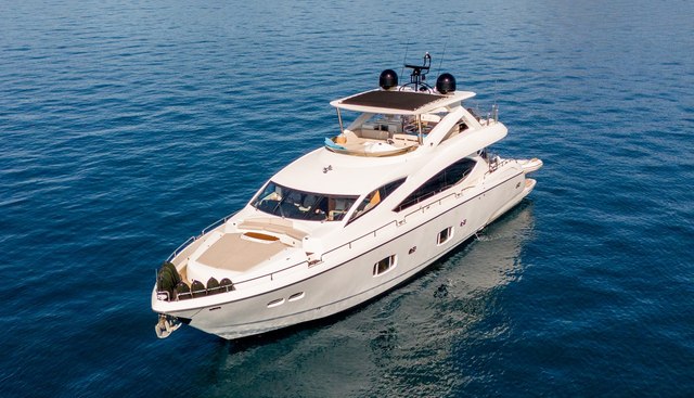 SHINE R yacht for sale 32