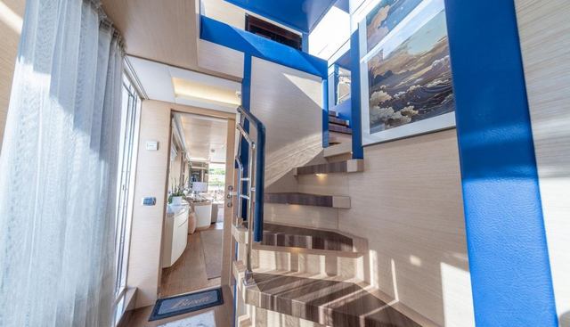 BENETTI DELFINO 93 yacht for sale 24