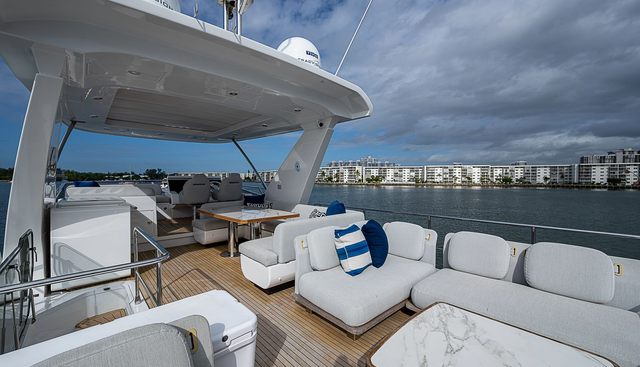 LIQUID ASSET yacht for sale 34