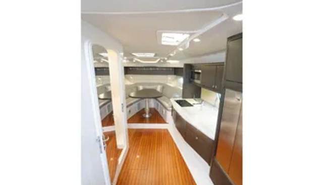 GARBONZO yacht for sale 14