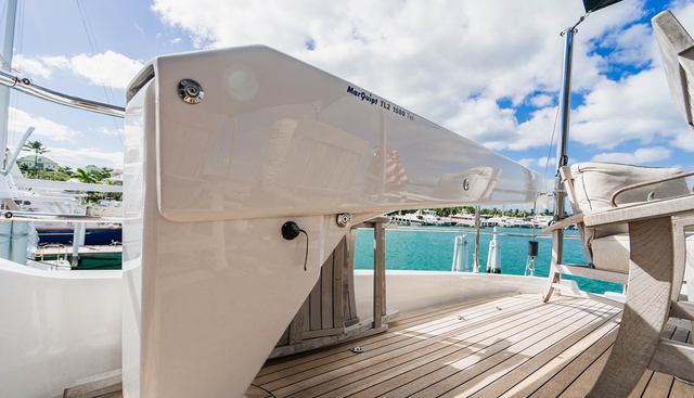 SURPLUS LINES yacht for sale 30