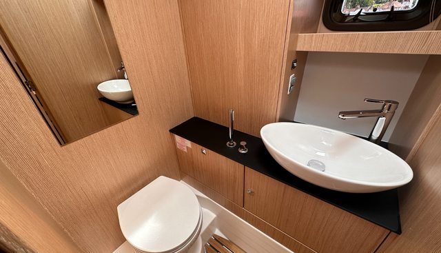 SR41 CANARY ISLANDS yacht for sale 28