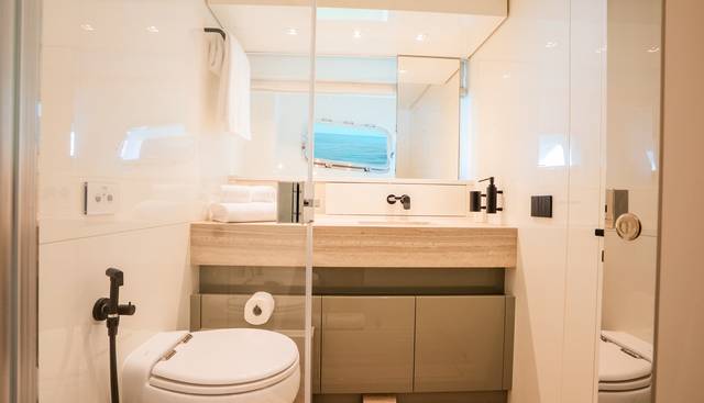 ASTRIMARE II yacht for sale 10