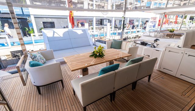 FAMILY SPIRIT yacht for sale 29