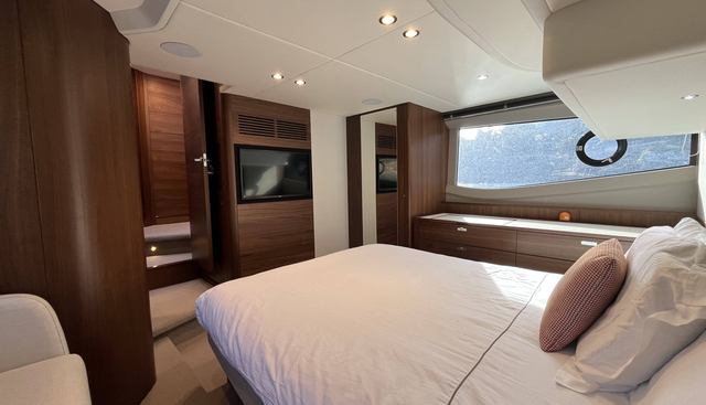 noname yacht for sale 37