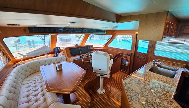 Living With E's yacht for sale 14