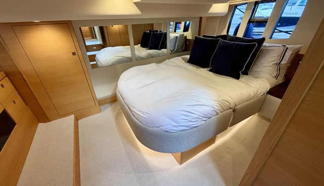 noname yacht for sale 37