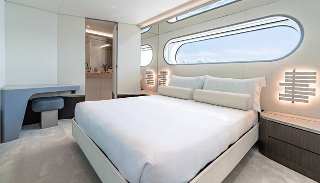 ARIA yacht for sale 24